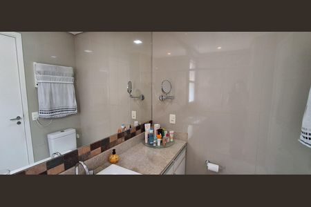 Apartamento à venda com 123m², 2 quartos e 2 vagasBanheiro Suíte 2