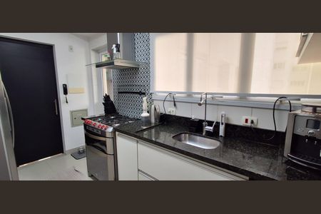 Apartamento à venda com 123m², 2 quartos e 2 vagasCozinha 