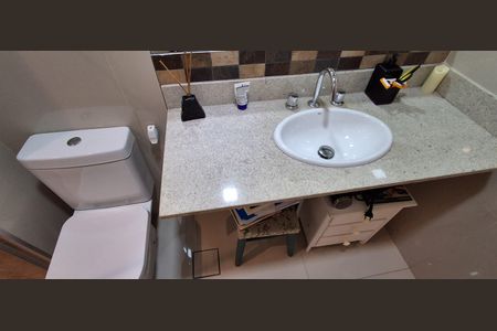 Apartamento à venda com 123m², 2 quartos e 2 vagasBanheiro Suíte 1