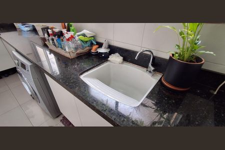 Apartamento à venda com 123m², 2 quartos e 2 vagasÁrea de Serviço 