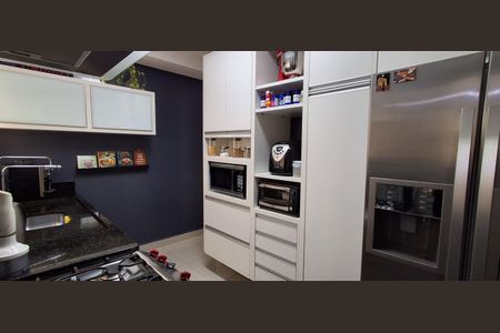 Apartamento à venda com 123m², 2 quartos e 2 vagasCozinha 