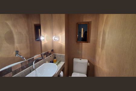 Apartamento à venda com 123m², 2 quartos e 2 vagasLavabo 