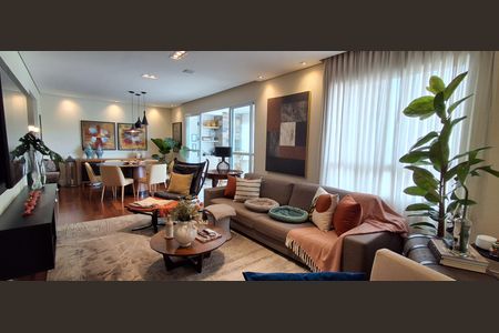 Apartamento à venda com 123m², 2 quartos e 2 vagasSala