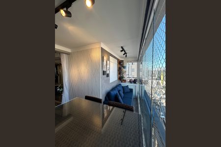 Apartamento à venda com 91m², 3 quartos e 2 vagas Apartamento à venda com 91m², 3 quartos e 2 vagasVaranda gourmet