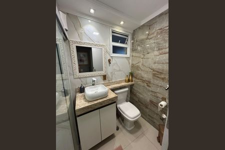 Apartamento à venda com 91m², 3 quartos e 2 vagas Apartamento à venda com 91m², 3 quartos e 2 vagasBanheiro Social