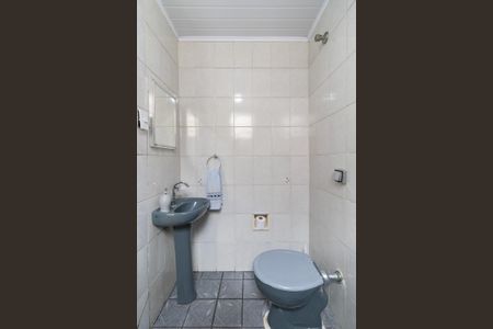 Casa à venda com 140m², 3 quartos e 1 vagaBanheiro 2