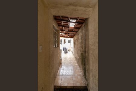 Casa à venda com 140m², 3 quartos e 1 vagaCorredor