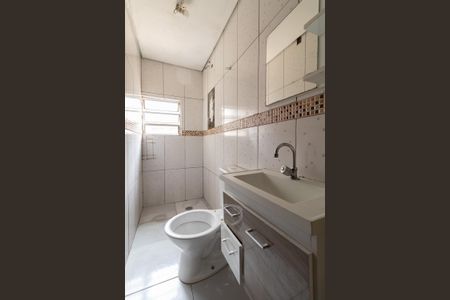 Casa à venda com 140m², 3 quartos e 1 vagaCasa 2 - Banheiro 