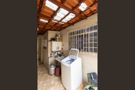 Casa à venda com 140m², 3 quartos e 1 vagaÁrea de Serviço