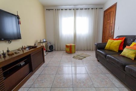 Casa à venda com 144m², 3 quartos e sem vaga Casa à venda com 144m², 3 quartos e sem vagaSala