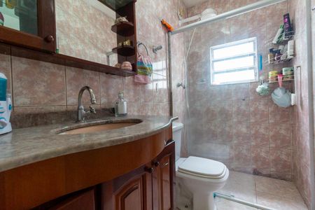 Casa à venda com 144m², 3 quartos e sem vaga Casa à venda com 144m², 3 quartos e sem vagaBanheiro