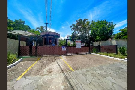 Casa de condomínio à venda com 180m², 3 quartos e 2 vagasFachada