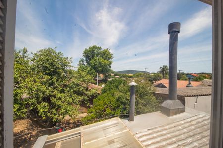 Casa de condomínio à venda com 180m², 3 quartos e 2 vagasVista