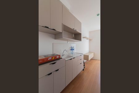 Studio de kitnet/studio para alugar com 1 quarto, 21m² em Itaquera, São Paulo