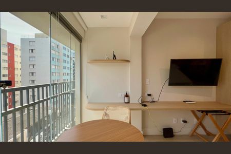 Sacada de kitnet/studio para alugar com 1 quarto, 33m² em Paraíso, São Paulo
