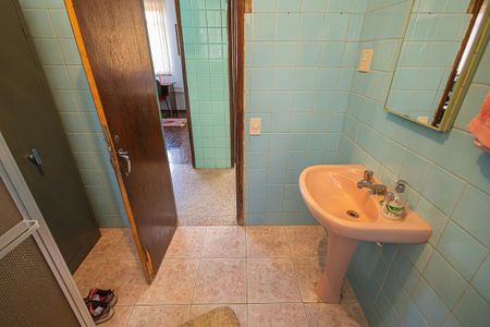 Casa à venda com 360m², 4 quartos e 2 vagasbanheiro