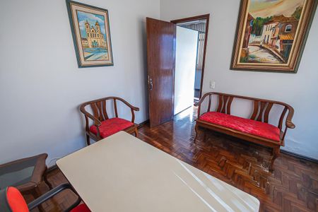 Casa à venda com 360m², 4 quartos e 2 vagasquarto 3