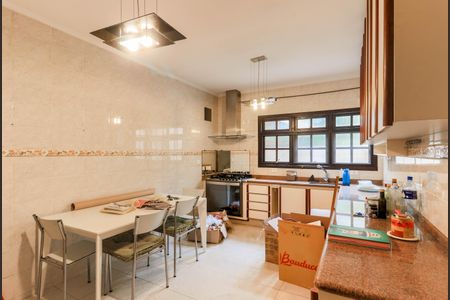 Casa para alugar com 150m², 3 quartos e sem vaga Casa para alugar com 150m², 3 quartos e sem vagaCozinha