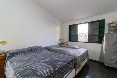 Casa à venda com 232m², 4 quartos e 4 vagasSuite