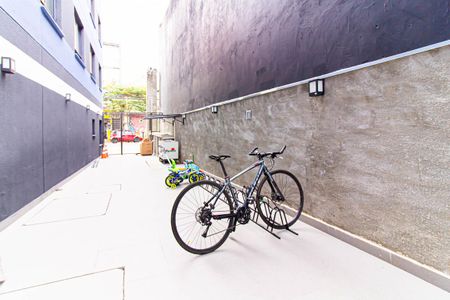 Apartamento para alugar com 2422m², 1 quarto e sem vagaBicicletário