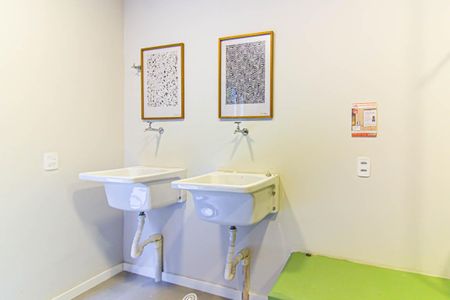 Apartamento para alugar com 2422m², 1 quarto e sem vagaLavanderia