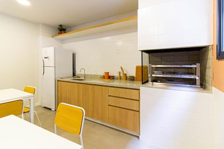 Apartamento para alugar com 2422m², 1 quarto e sem vagaSalão de Festas