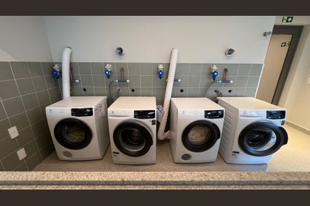 Studio para alugar com 33m², 1 quarto e sem vaga Studio para alugar com 33m², 1 quarto e sem vagaLavanderia