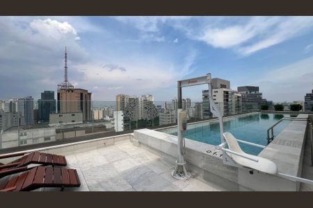 Studio para alugar com 33m², 1 quarto e sem vaga Studio para alugar com 33m², 1 quarto e sem vagaPiscina