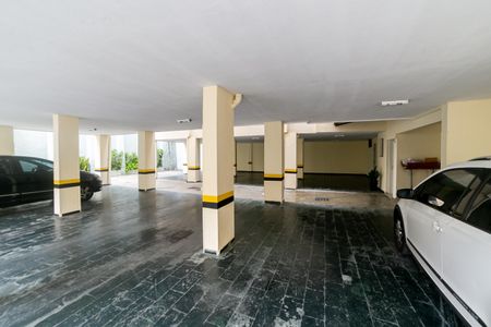 Apartamento à venda com 124m², 3 quartos e 1 vaga Apartamento à venda com 124m², 3 quartos e 1 vagaGaragem