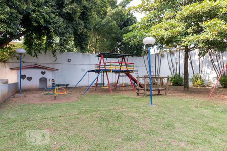 Apartamento à venda com 72m², 2 quartos e 1 vaga