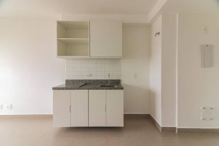 Apartamento para alugar com 31m², 1 quarto e sem vaga Apartamento para alugar com 31m², 1 quarto e sem vagaSala/Cozinha