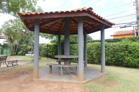 Apartamento à venda com 61m², 3 quartos e 1 vagaÁrea comum