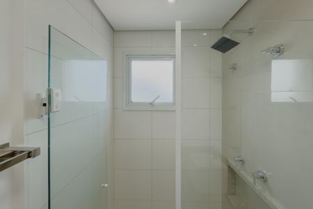 Apartamento para alugar com 81m², 2 quartos e 1 vaga Apartamento para alugar com 81m², 2 quartos e 1 vagaBanheiro da Suíte 2