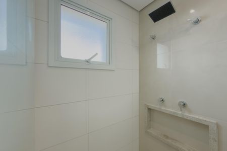 Apartamento para alugar com 81m², 2 quartos e 1 vaga Apartamento para alugar com 81m², 2 quartos e 1 vagaBanheiro da Suíte 2