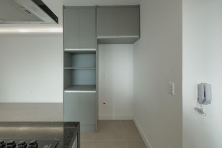 Apartamento para alugar com 81m², 2 quartos e 1 vaga Apartamento para alugar com 81m², 2 quartos e 1 vagaCozinha