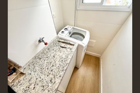Apartamento para alugar com 43m², 2 quartos e sem vaga Apartamento para alugar com 43m², 2 quartos e sem vagaÁrea de Serviço