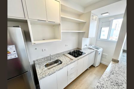 Cozinha de apartamento para alugar com 2 quartos, 43m² em Tucuruvi, São Paulo
