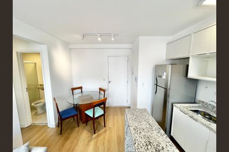 Apartamento para alugar com 43m², 2 quartos e sem vaga Apartamento para alugar com 43m², 2 quartos e sem vagaSala/Cozinha
