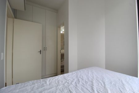 Quarto Suíte de kitnet/studio para alugar com 1 quarto, 35m² em Planalto Paulista, São Paulo