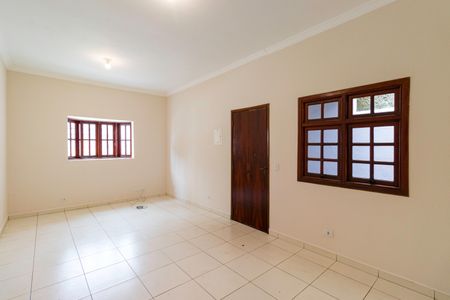 Casa à venda com 3 quartos, 100m² em Vila Sonia, São Paulo