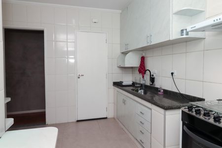 Apartamento à venda com 80m², 2 quartos e 1 vaga Apartamento à venda com 80m², 2 quartos e 1 vagaCozinha
