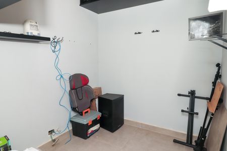 Apartamento à venda com 80m², 2 quartos e 1 vaga Apartamento à venda com 80m², 2 quartos e 1 vagaQuarto de Serviço