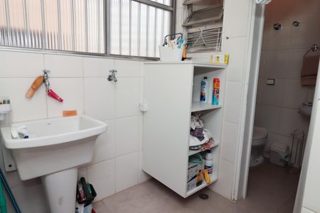 Apartamento à venda com 80m², 2 quartos e 1 vaga Apartamento à venda com 80m², 2 quartos e 1 vagaÁrea de Serviço