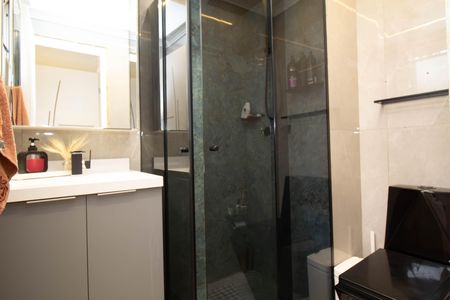 Apartamento para alugar com 73m², 3 quartos e 1 vaga Apartamento para alugar com 73m², 3 quartos e 1 vagaBanheiro da Suíte