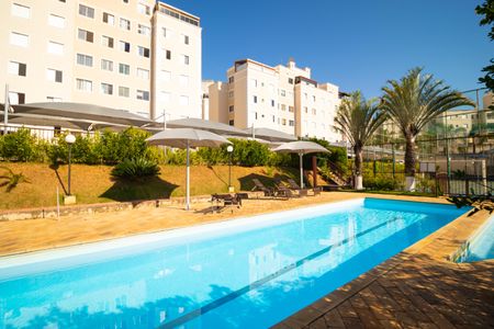 Apartamento para alugar com 86m², 2 quartos e 2 vagas Apartamento para alugar com 86m², 2 quartos e 2 vagasÁrea comum - Piscina