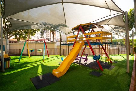 Apartamento para alugar com 86m², 2 quartos e 2 vagas Apartamento para alugar com 86m², 2 quartos e 2 vagasÁrea comum - Playground