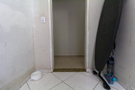 Casa à venda com 176m², 3 quartos e 3 vagas Casa à venda com 176m², 3 quartos e 3 vagasEscritório