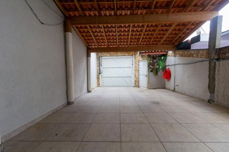 Casa à venda com 176m², 3 quartos e 3 vagas Casa à venda com 176m², 3 quartos e 3 vagasGaragem
