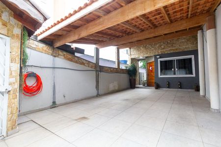 Casa à venda com 176m², 3 quartos e 3 vagas Casa à venda com 176m², 3 quartos e 3 vagasGaragem