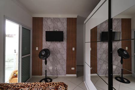 Apartamento à venda com 64m², 2 quartos e 1 vaga Apartamento à venda com 64m², 2 quartos e 1 vagaSuite